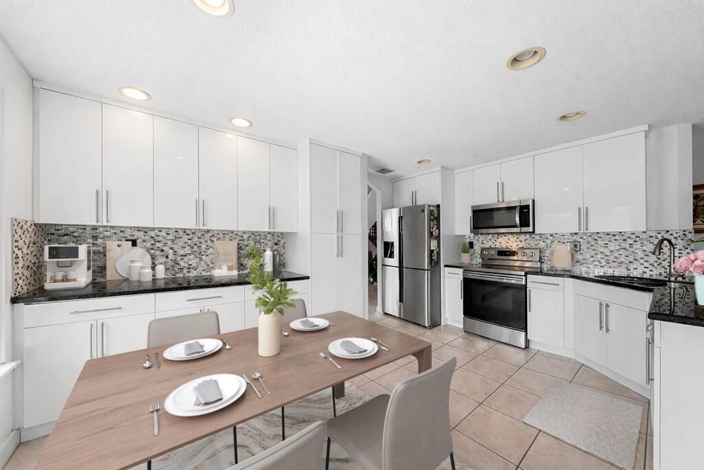 11018 NW 47th Terrace, Doral, FL 33178 Photo