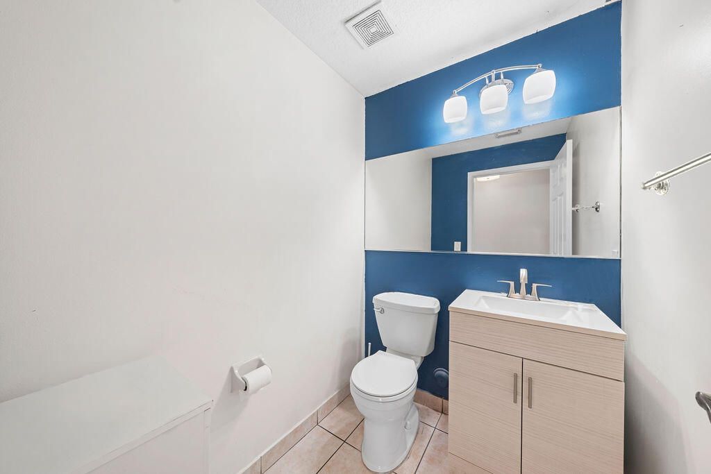 11018 NW 47th Terrace, Doral, FL 33178 Photo