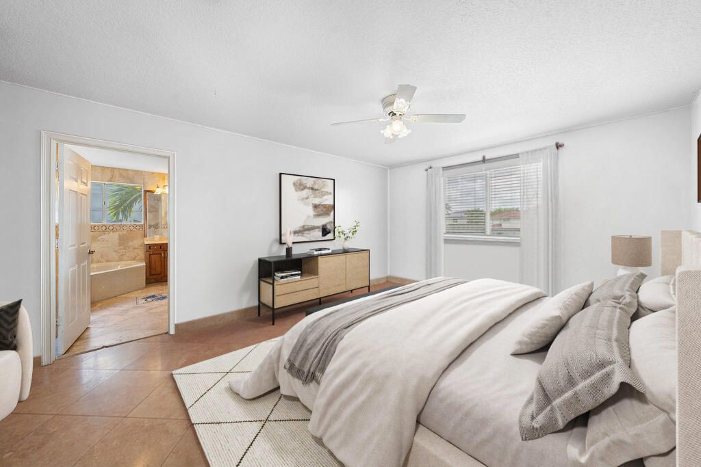 11018 NW 47th Terrace, Doral, FL 33178 Photo