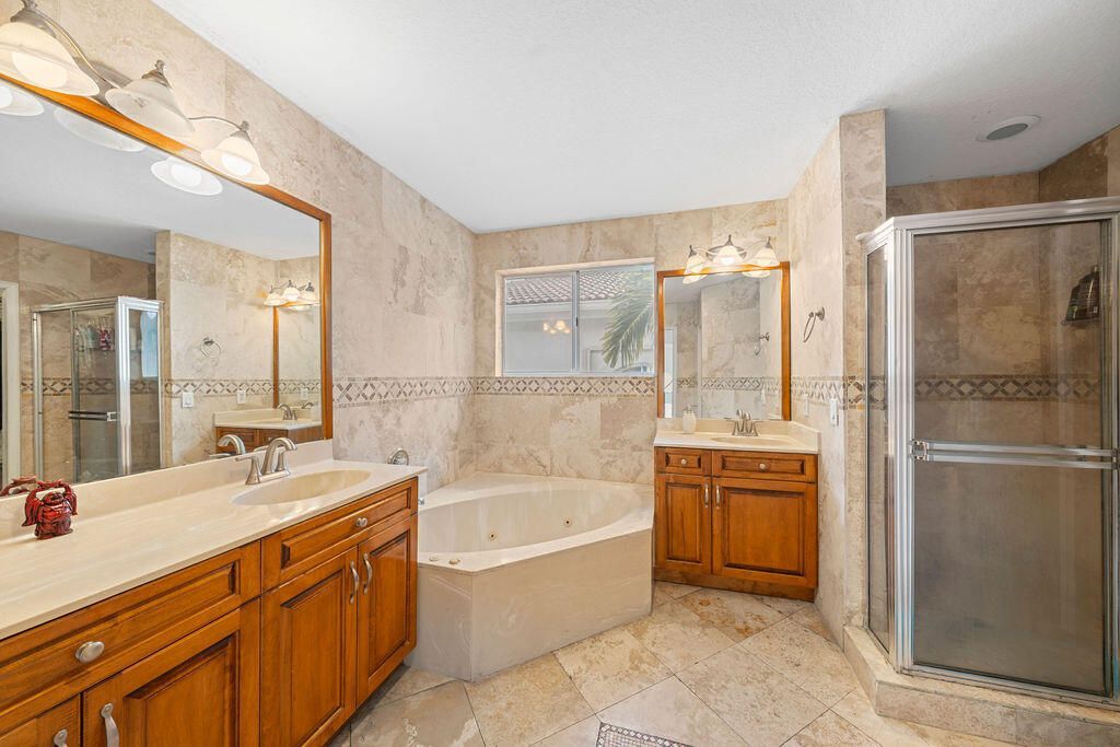 11018 NW 47th Terrace, Doral, FL 33178 Photo