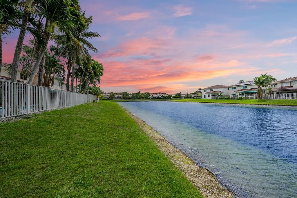 11018 NW 47th Terrace, Doral, FL 33178 Photo