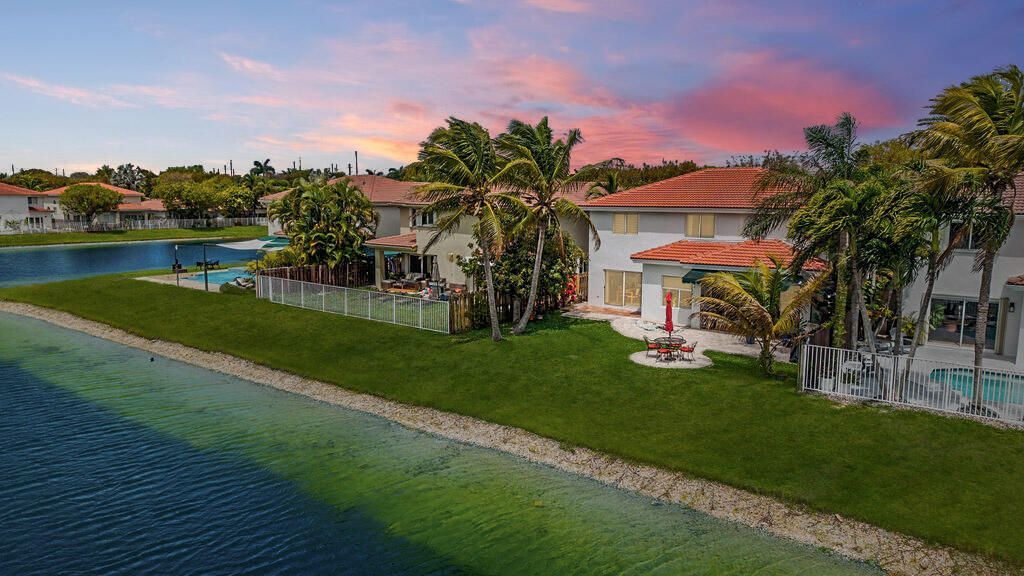 11018 NW 47th Terrace, Doral, FL 33178 Photo