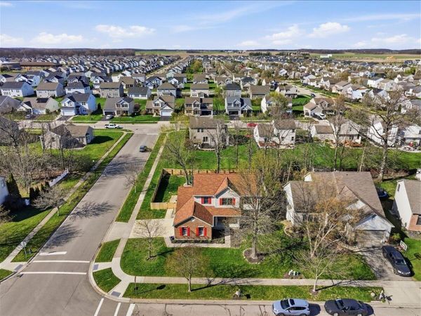 1829 Deer Crossing Drive , Marysville, OH 43040