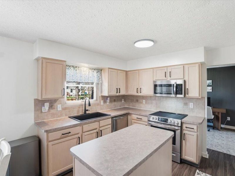 1829 Deer Crossing Drive, Marysville, OH 43040 Photo 16