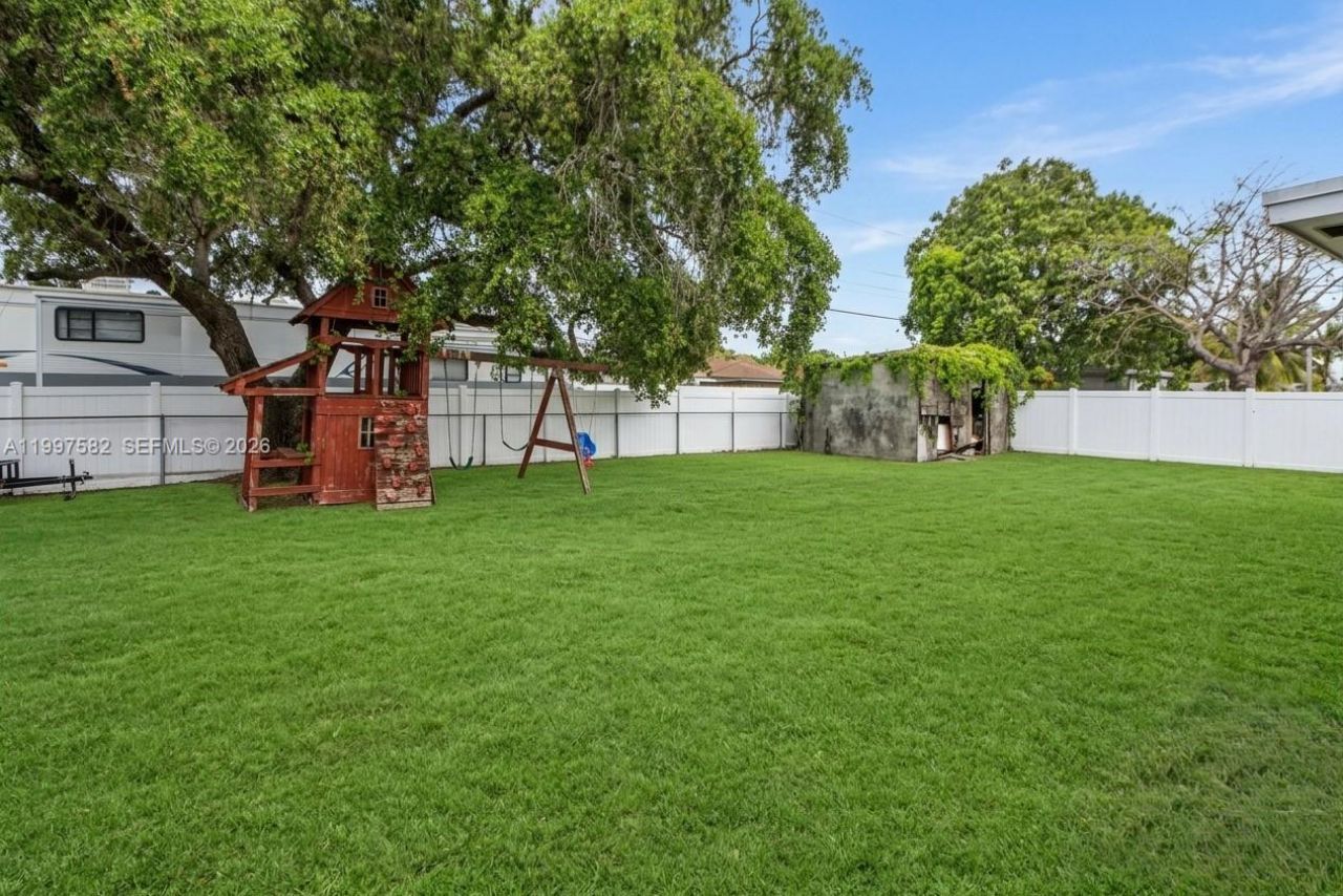 3421 NW 176th St , Miami Gardens, FL 33056 Photo