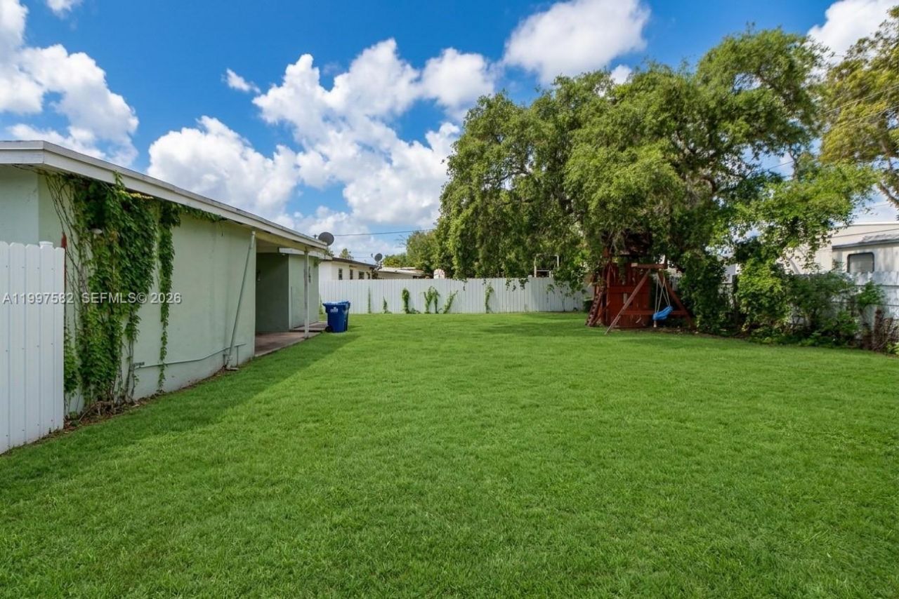 3421 NW 176th St , Miami Gardens, FL 33056 Photo