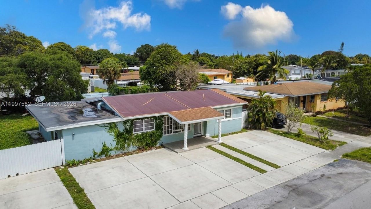 3421 NW 176th St , Miami Gardens, FL 33056 Photo