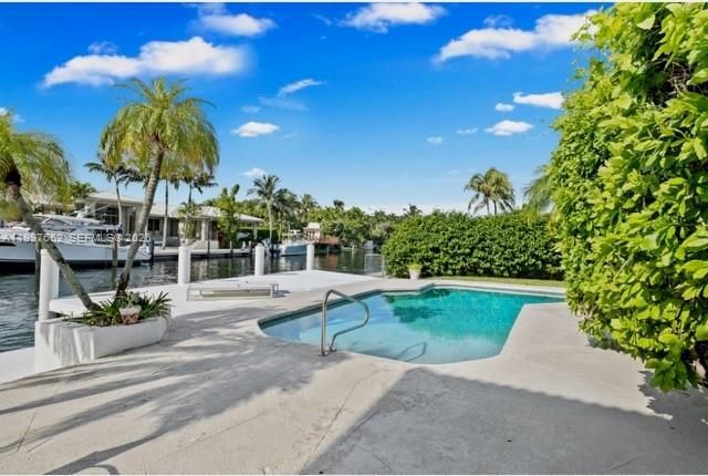 1400 NE 103rd St, Miami Shores, FL 33138 Photo