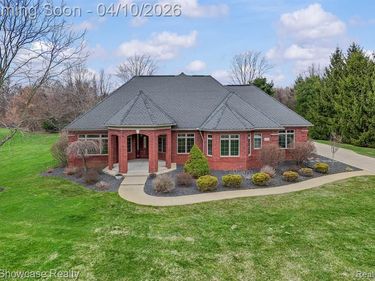 2901 Vero Drive, Highland Twp, MI 48356