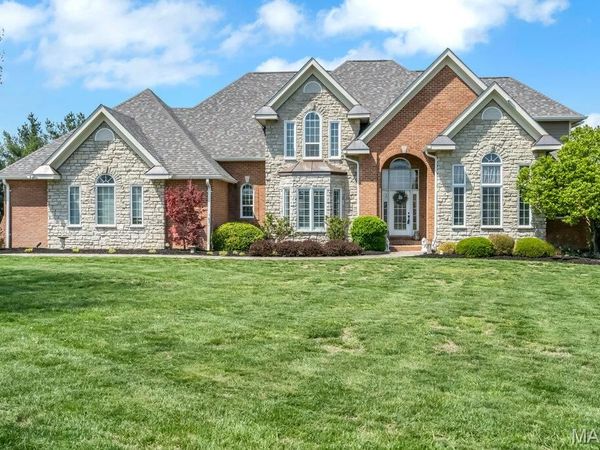 3509 Rosewood Lane , Columbia, IL 62236