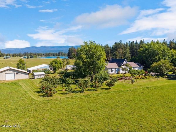 323 Aspen DR , Bonners Ferry, ID 83805