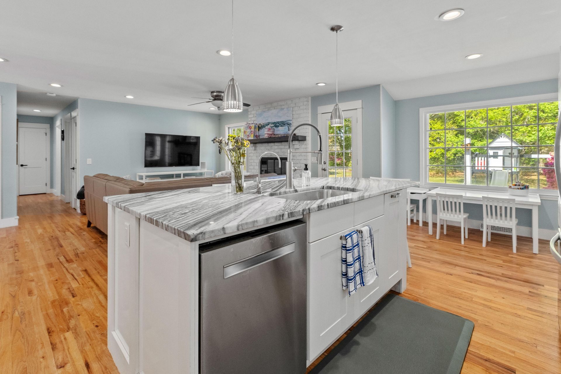 810 Mccants Drive Photo 16