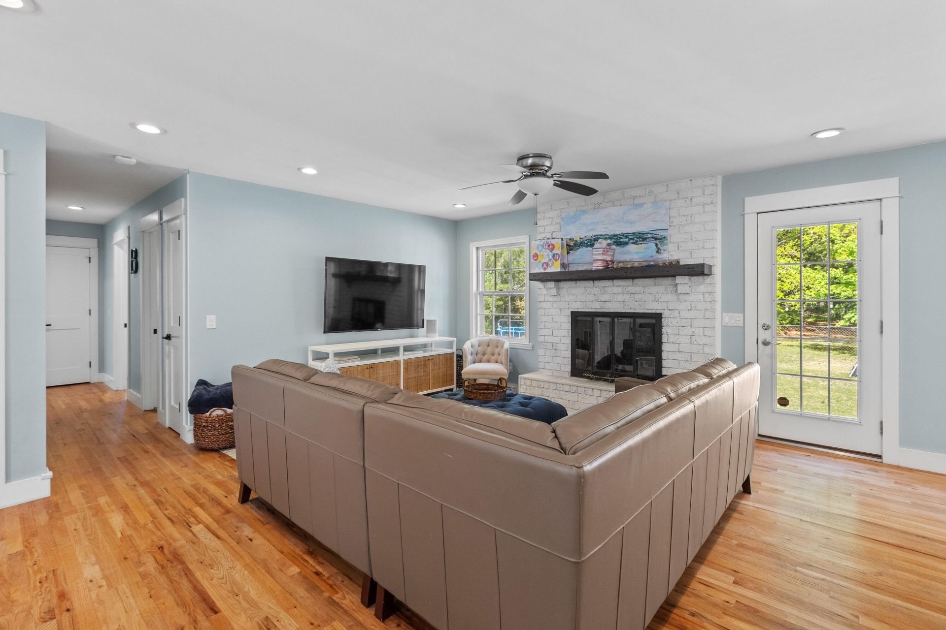 810 Mccants Drive Photo 8