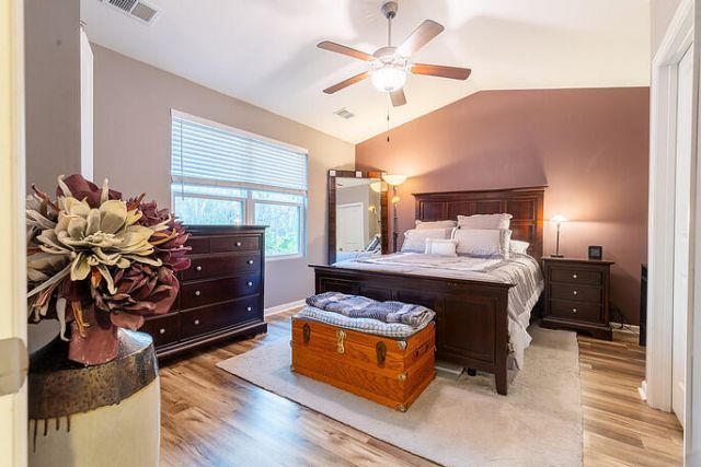 9135 Parlor Drive Photo 6