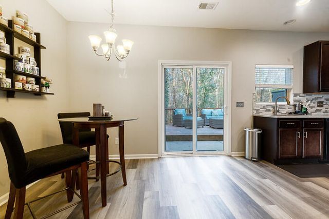 9135 Parlor Drive Photo 9