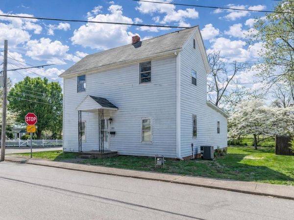 321 E Chestnut Street, Boonville, IN 47601