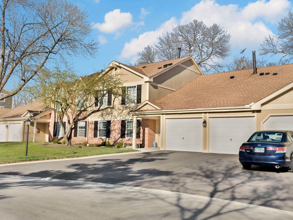 136 Wolcott Court , Unit N1, Schaumburg, IL 60193