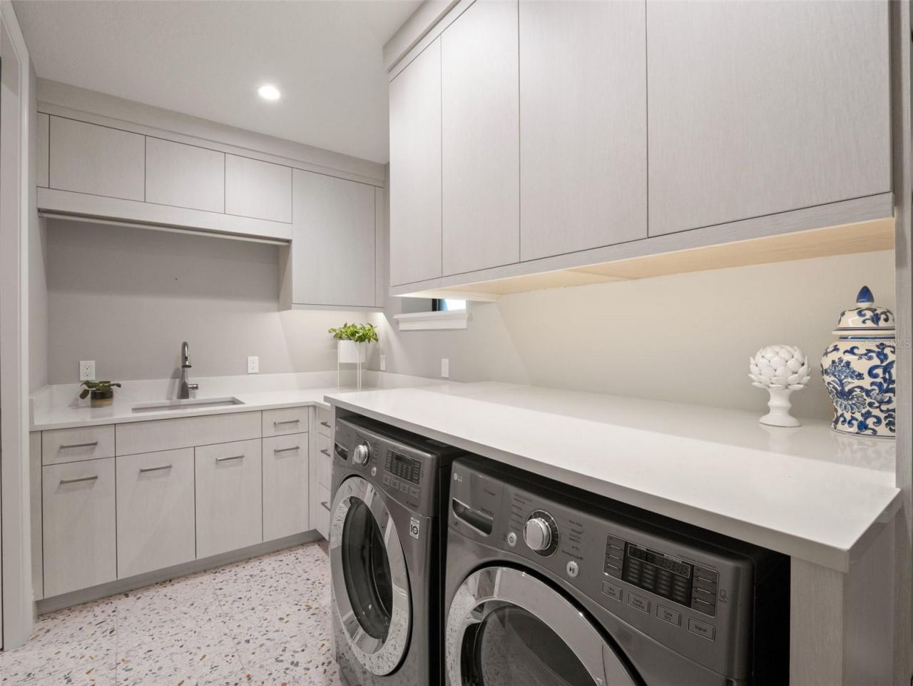 9849 Covent Garden Drive, Orlando, FL 32827 Photo