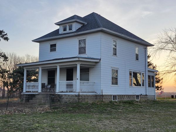 1574 Lincoln Ave, Humboldt, IA 50548