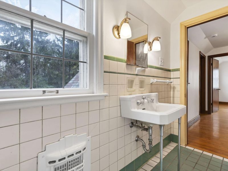 2532 Brookwood Road, Columbus, OH 43209 Photo 37