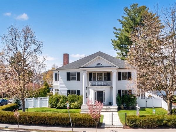 377 Walnut St., Unit 1, Newton, MA 02460