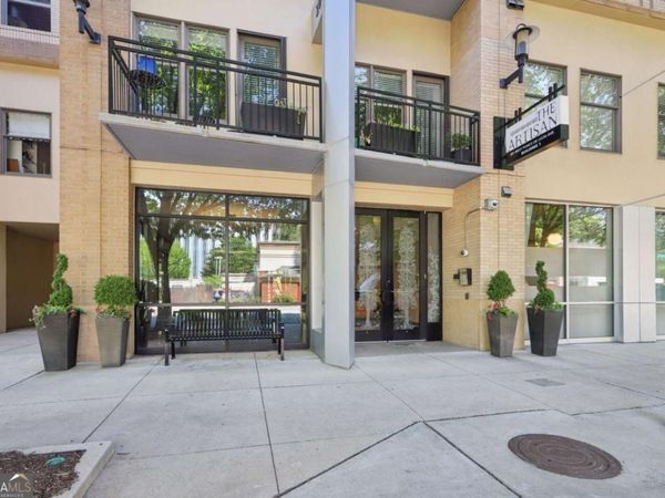 201 W Ponce De Leon Avenue, Unit 616, Decatur, GA 30030