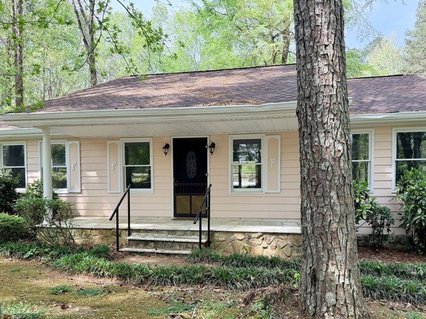 1129 Cave Springs Road, Douglasville, GA 30134