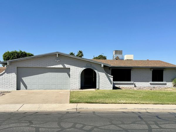 2528 W OSAGE Avenue, Mesa, AZ 85202
