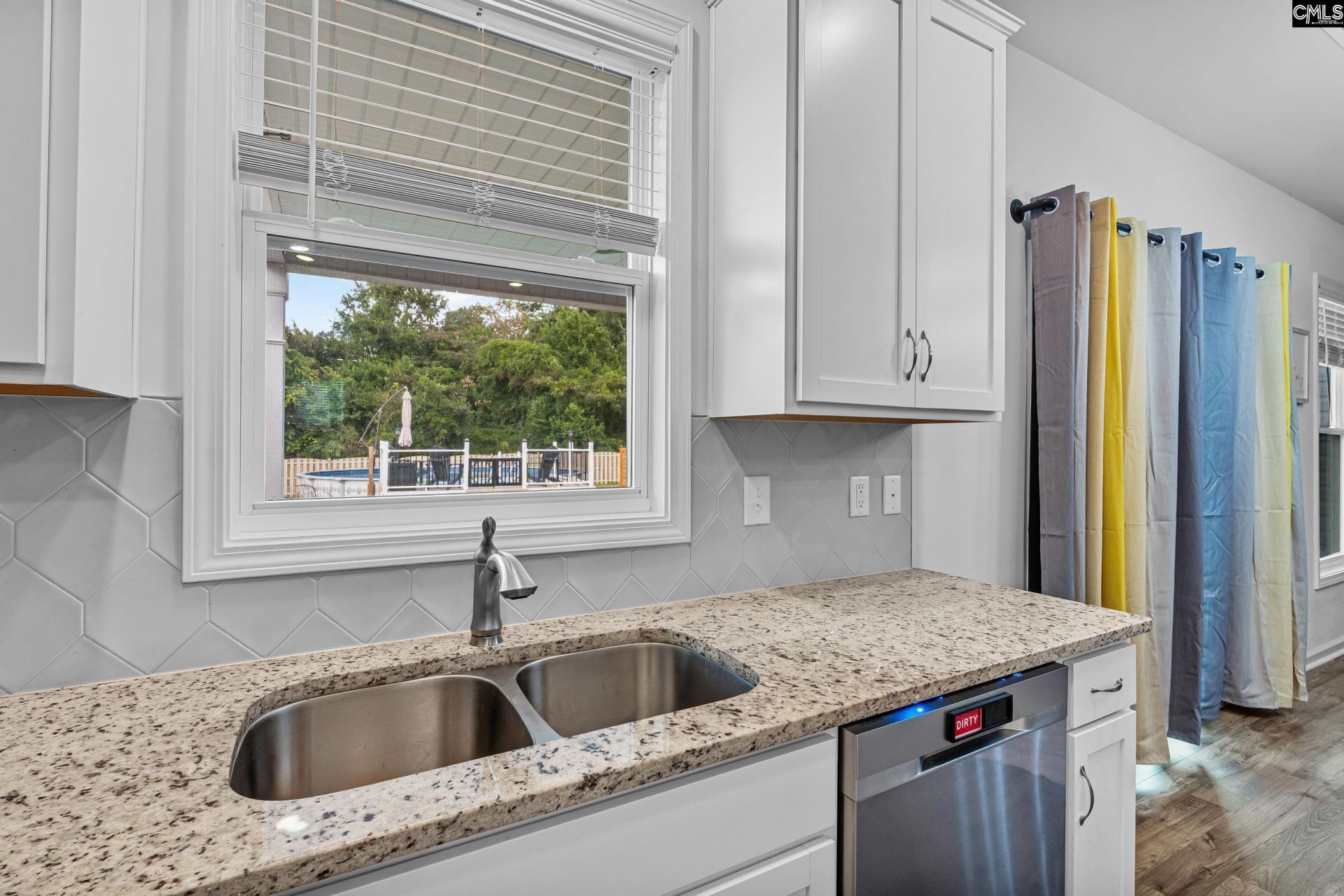 146 Belfast Way Photo 10