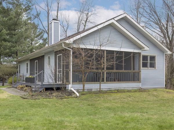 16142 1st Lane, Union Pier, MI 49129