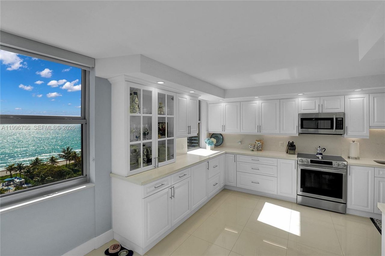1920 S Ocean Dr, Unit 11C, Hallandale Beach, FL 33009 Photo