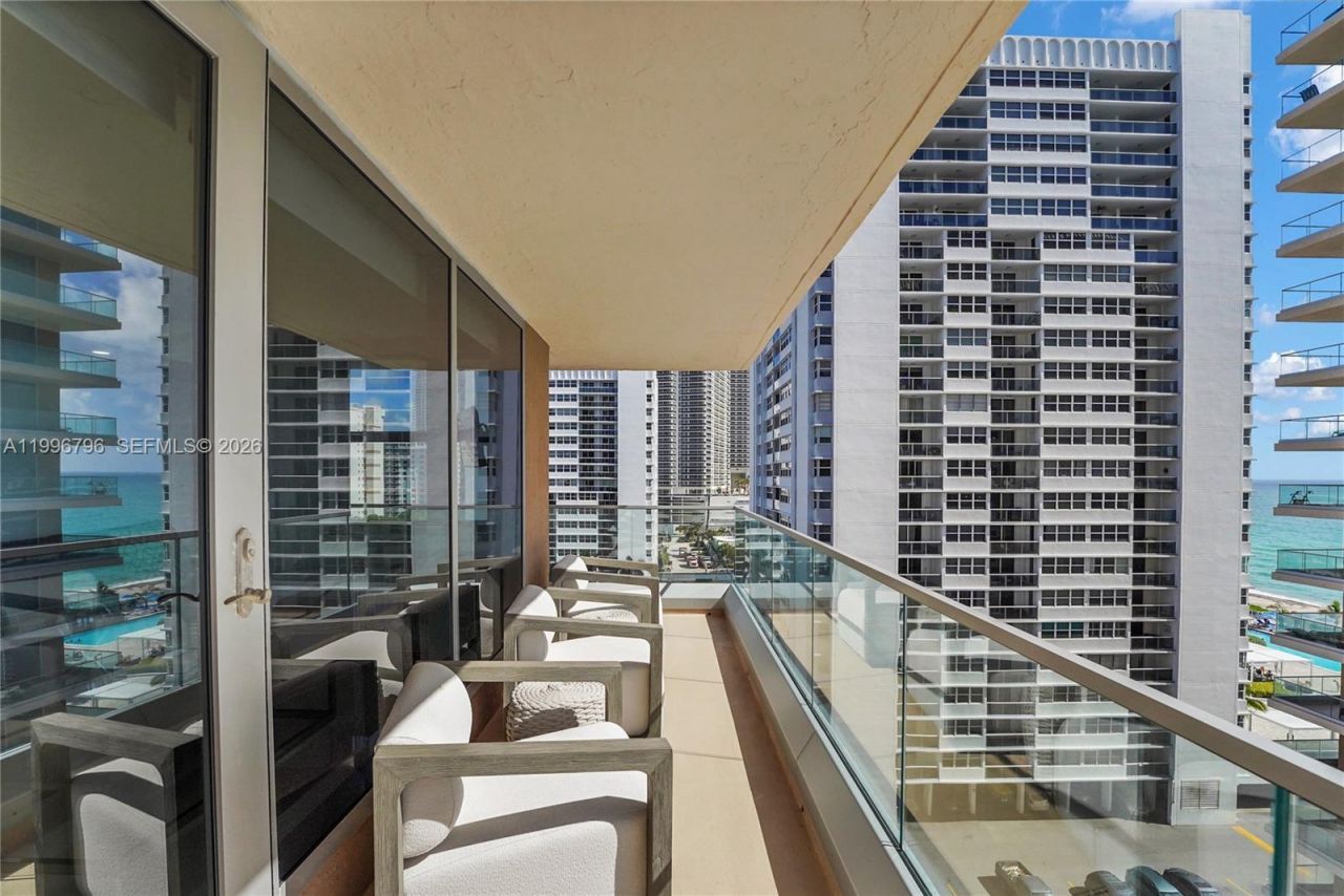 1920 S Ocean Dr, Unit 11C, Hallandale Beach, FL 33009 Photo