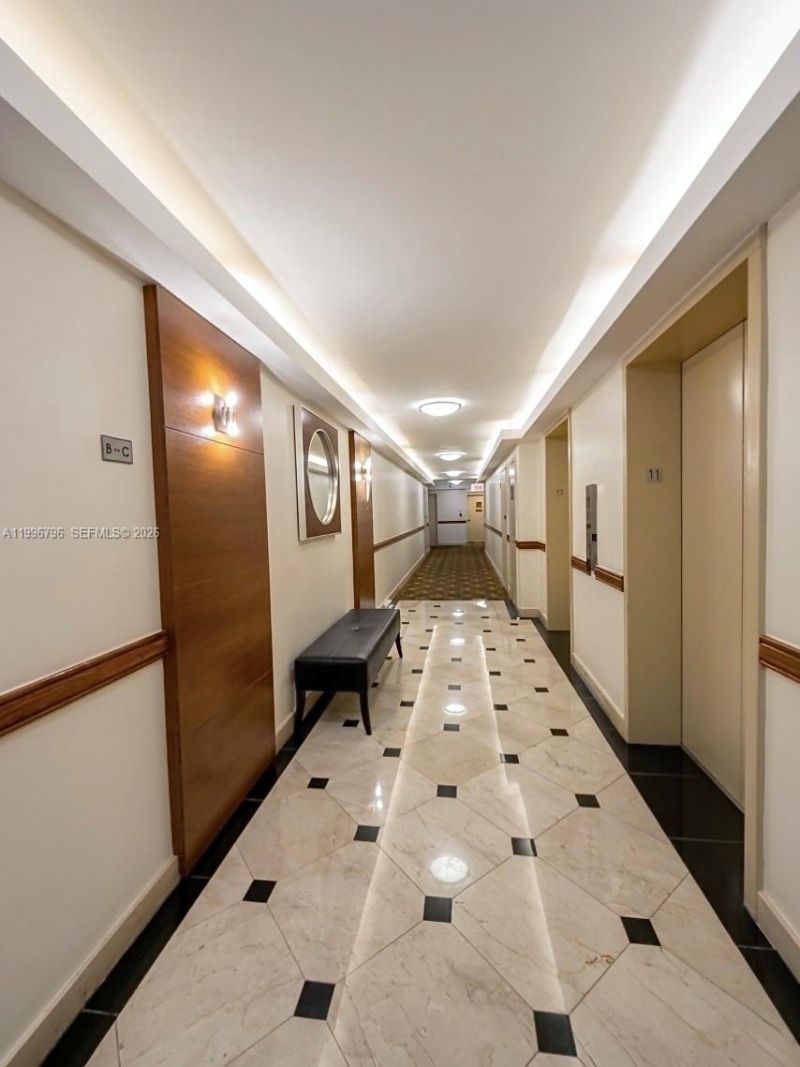 1920 S Ocean Dr, Unit 11C, Hallandale Beach, FL 33009 Photo