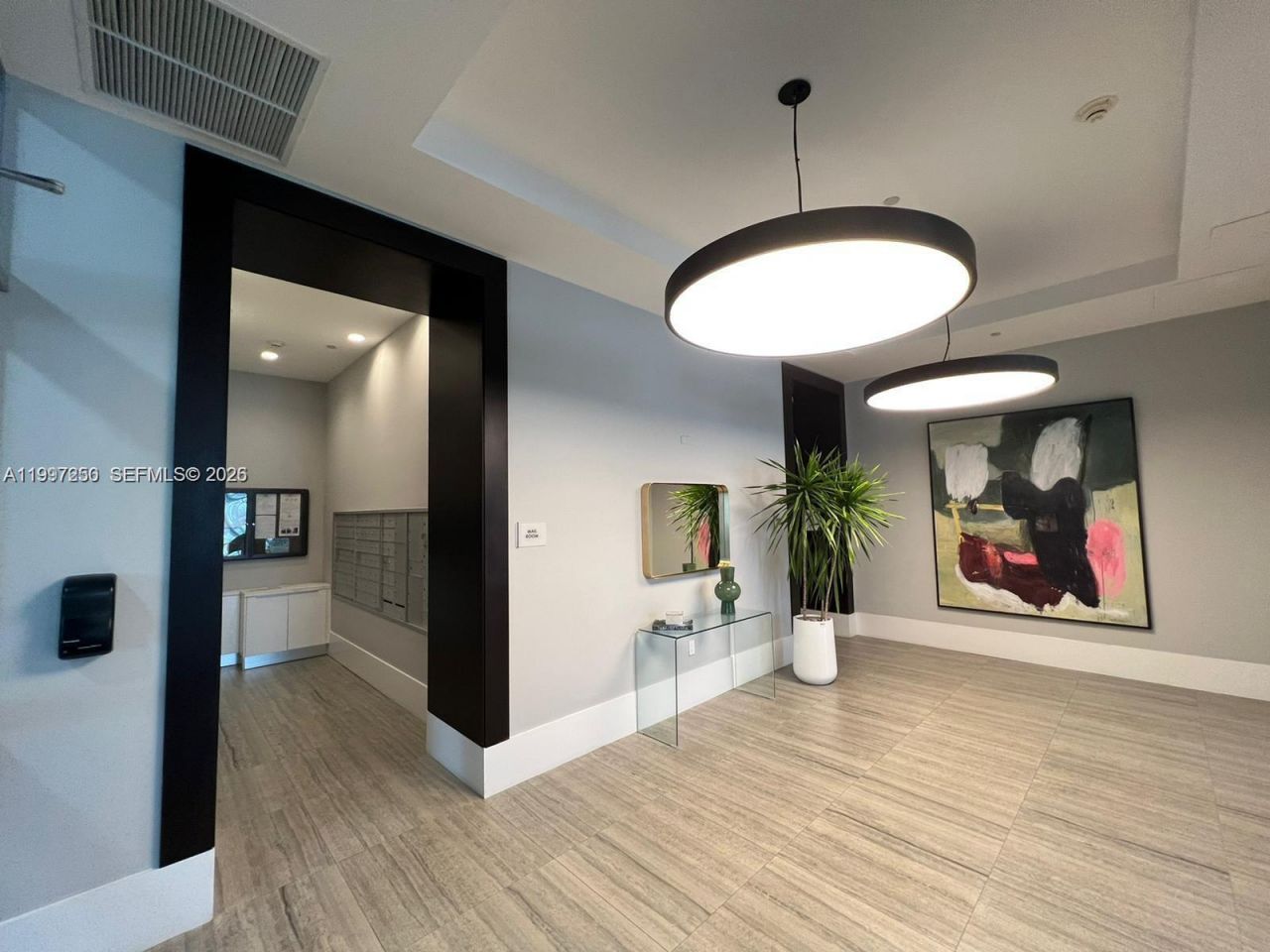 140 S Dixie Hwy , Unit 810, Hollywood, FL 33020 Photo