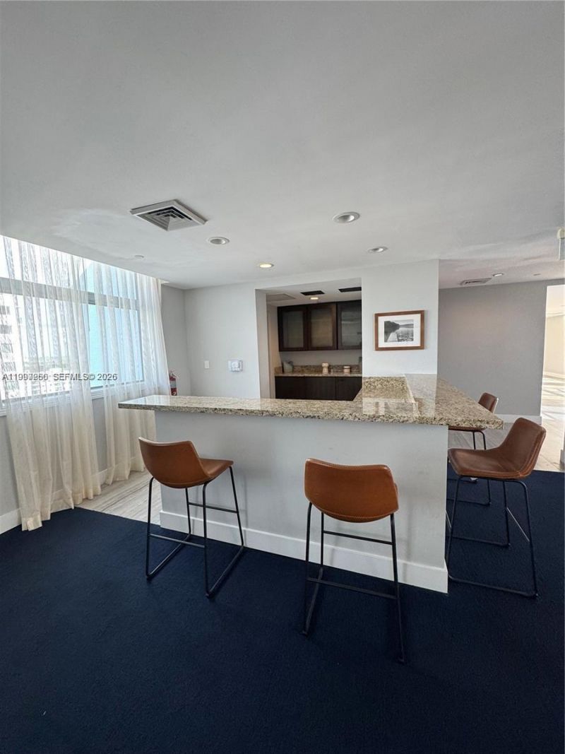 140 S Dixie Hwy , Unit 810, Hollywood, FL 33020 Photo