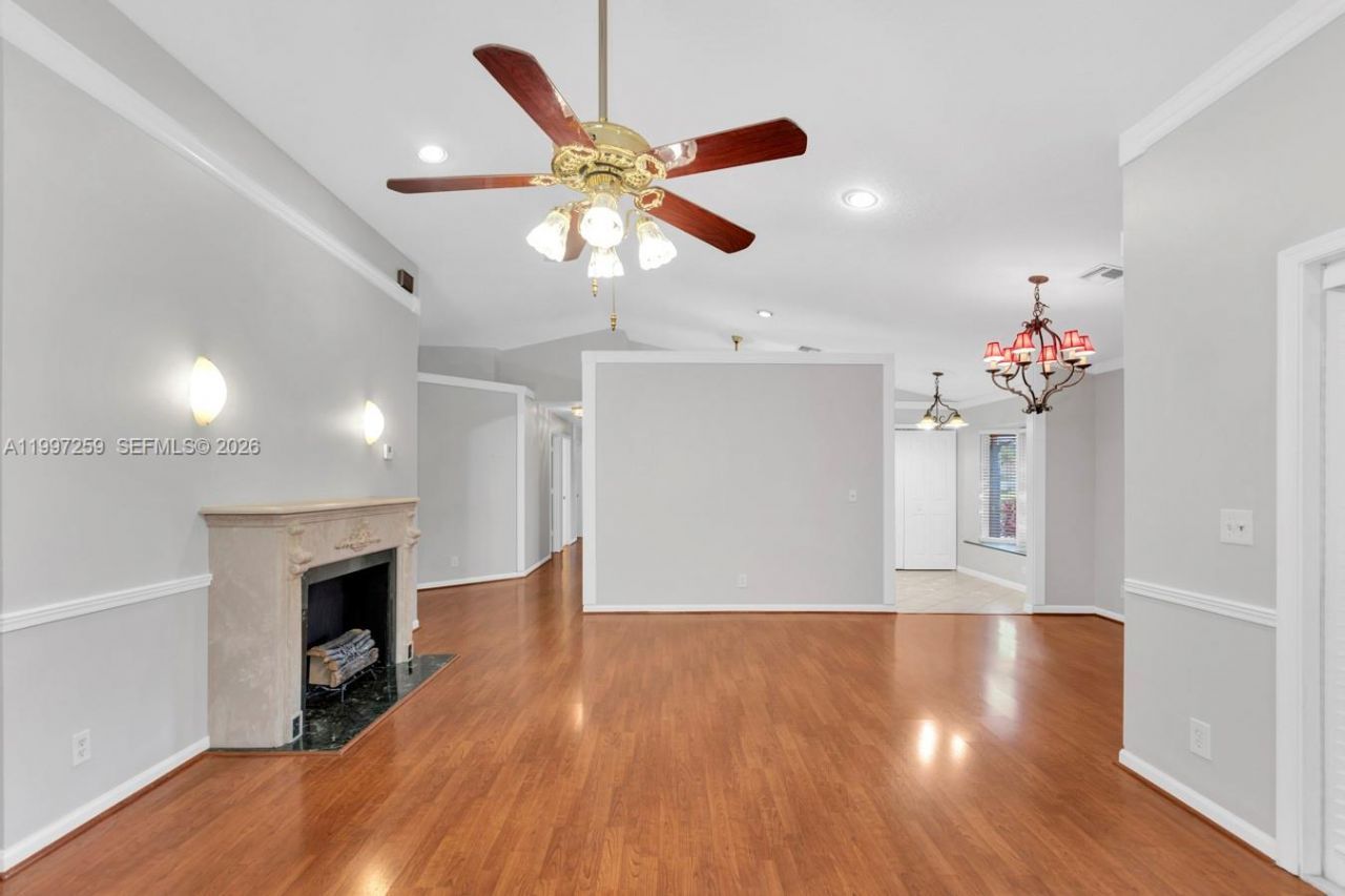 130 E Lee Rd, Delray Beach, FL 33445 Photo