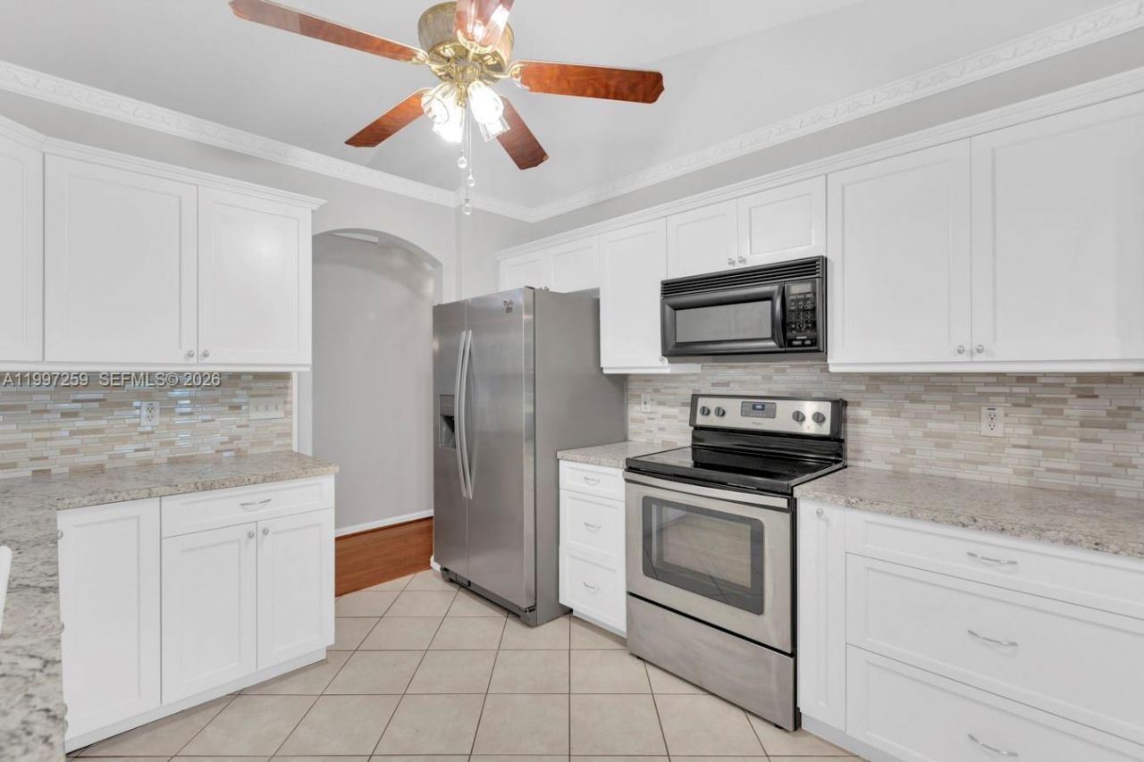 130 E Lee Rd, Delray Beach, FL 33445 Photo