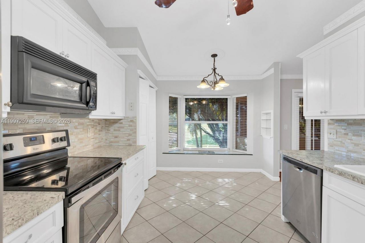 130 E Lee Rd, Delray Beach, FL 33445 Photo