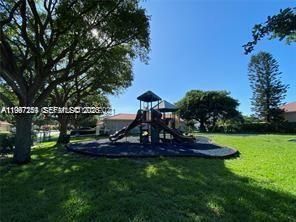 130 E Lee Rd , Delray Beach, FL 33445 Photo