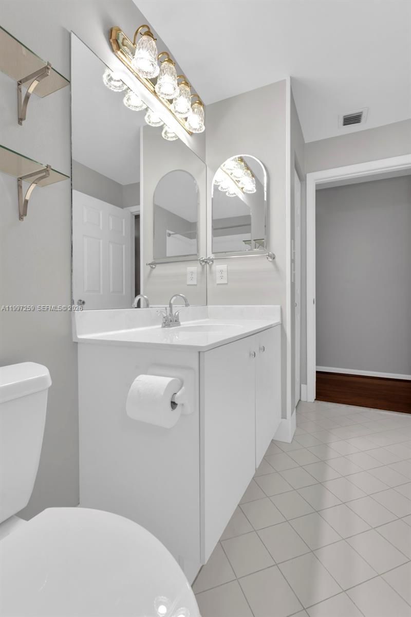 130 E Lee Rd, Delray Beach, FL 33445 Photo