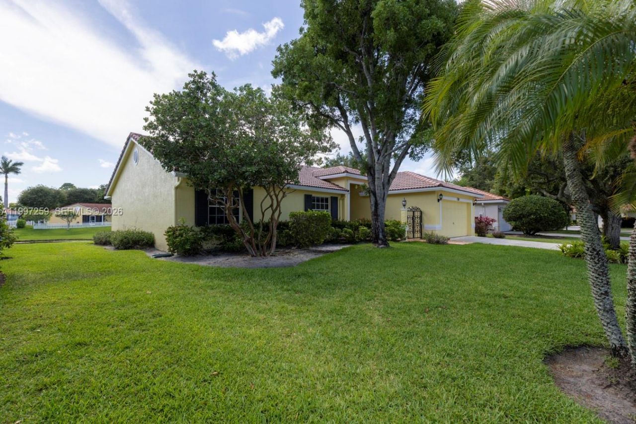 130 E Lee Rd, Delray Beach, FL 33445 Photo