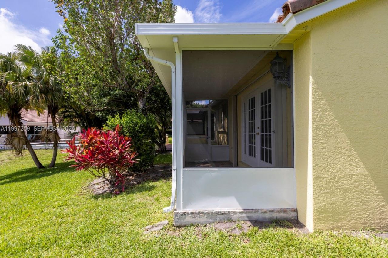 130 E Lee Rd, Delray Beach, FL 33445 Photo