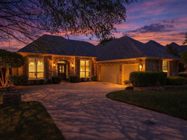 2715 Creek Crossing Drive, McKinney, TX 75072