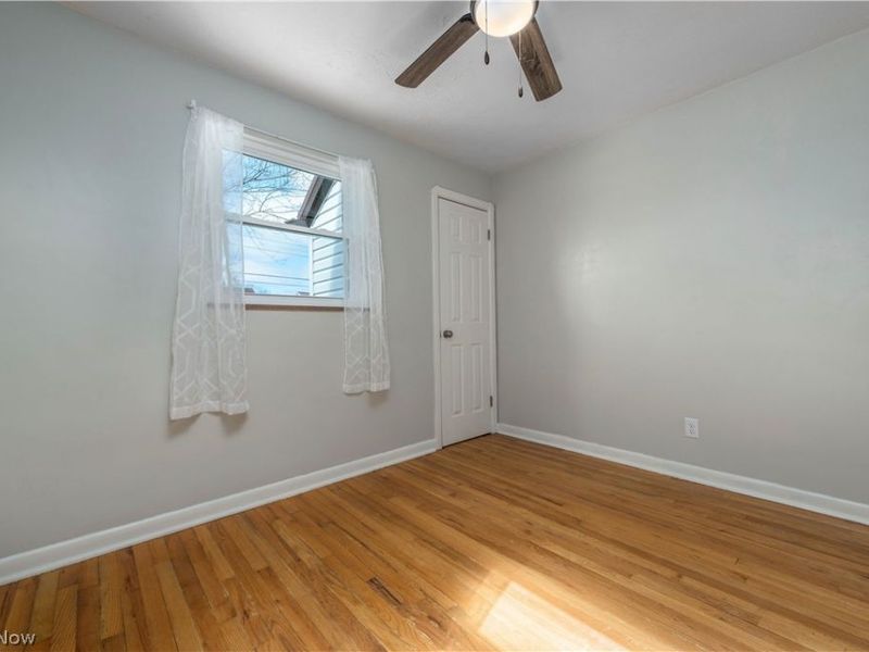 6392 Doncaster Avenue, Parma, OH 44129 Photo 27