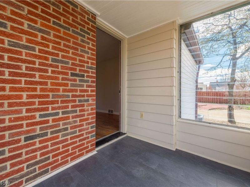 6392 Doncaster Avenue, Parma, OH 44129 Photo 34