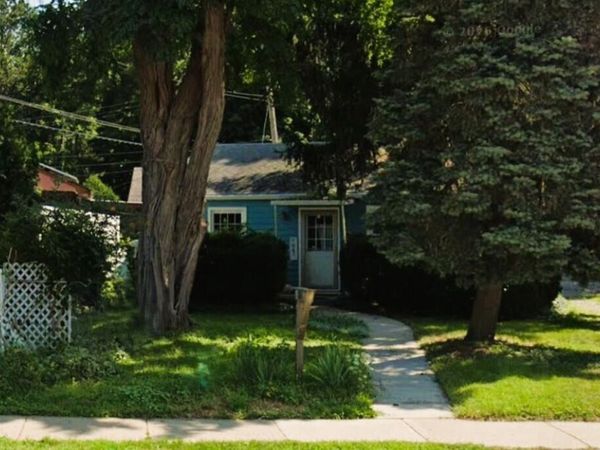 1847 Packard Street, Ann Arbor, MI 48104