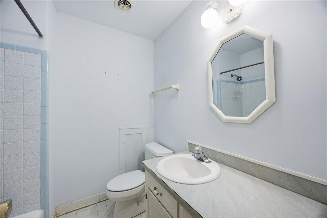 1037 Yeamans Hall Road Photo 11