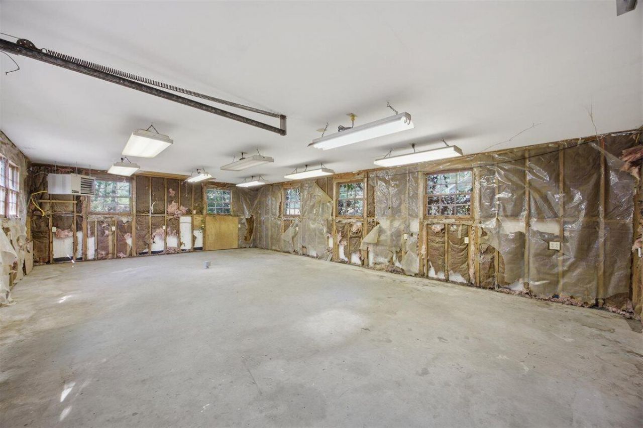 1037 Yeamans Hall Road Photo 21