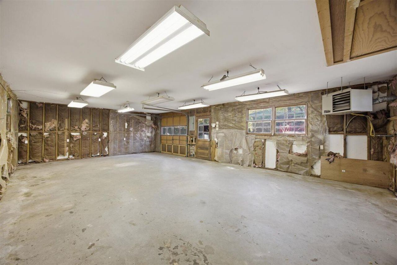 1037 Yeamans Hall Road Photo 22