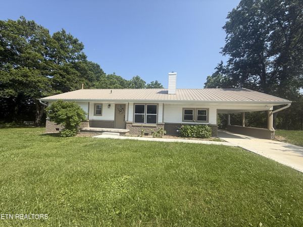 1184 Davis Chapel Rd, LaFollette, TN 37766